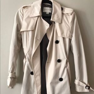 Banana Republic beige trench coat